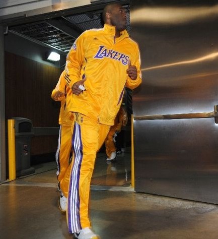 鲁克站在总 鲁克站在总