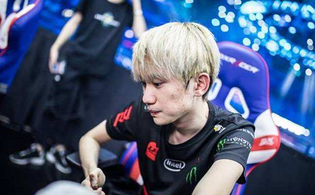 保持队内语 保持队内语